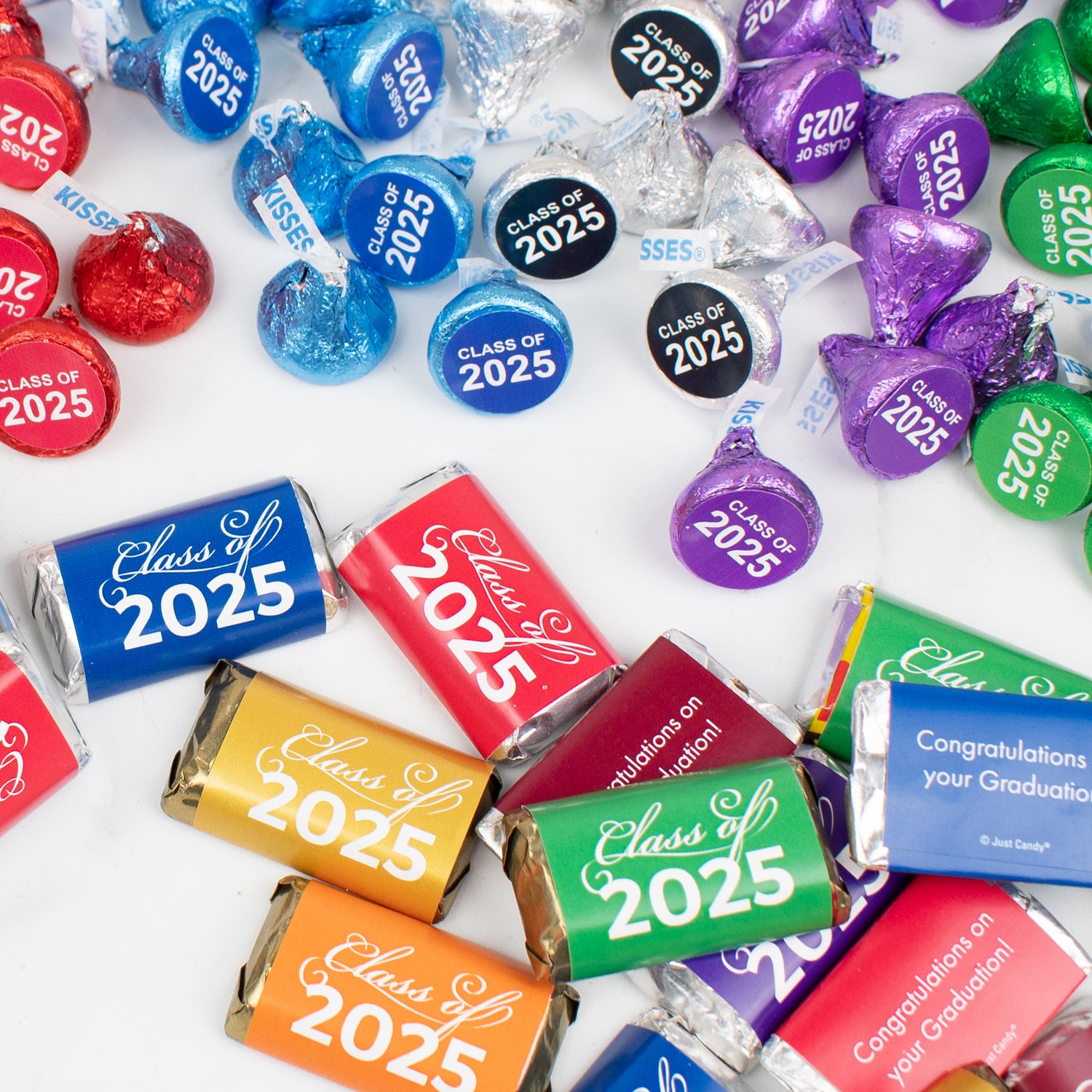 HERSHEY'S MINIATURES & KISSES