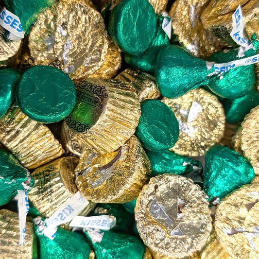 Green Hershey's Kisses & Reese's Miniature Peanut Butter Cups - 1lb Bag